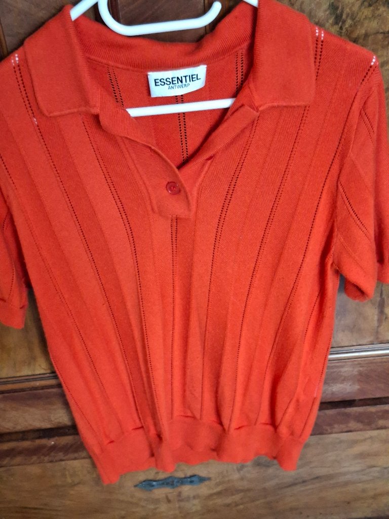 Essentiel Antwerp oranje polo trui M, Maat 38/40 (M), Oranje, Ophalen of Verzenden, Zo goed als nieuw