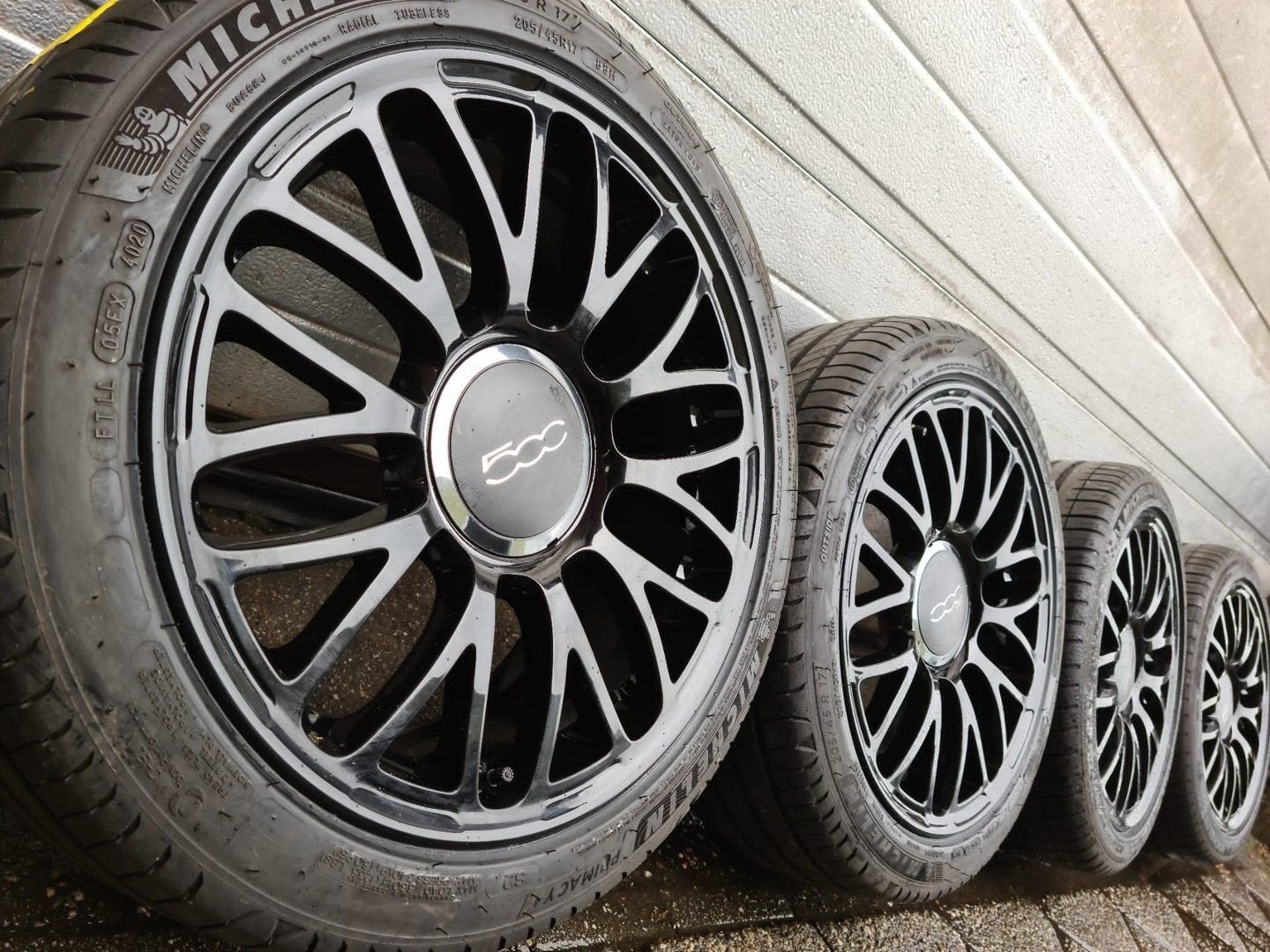 17 inch Fiat 500e Electric Abarth Doblo velgen zomerbanden, Auto-onderdelen, Banden en Velgen, Gebruikt, -, -, Banden en Velgen