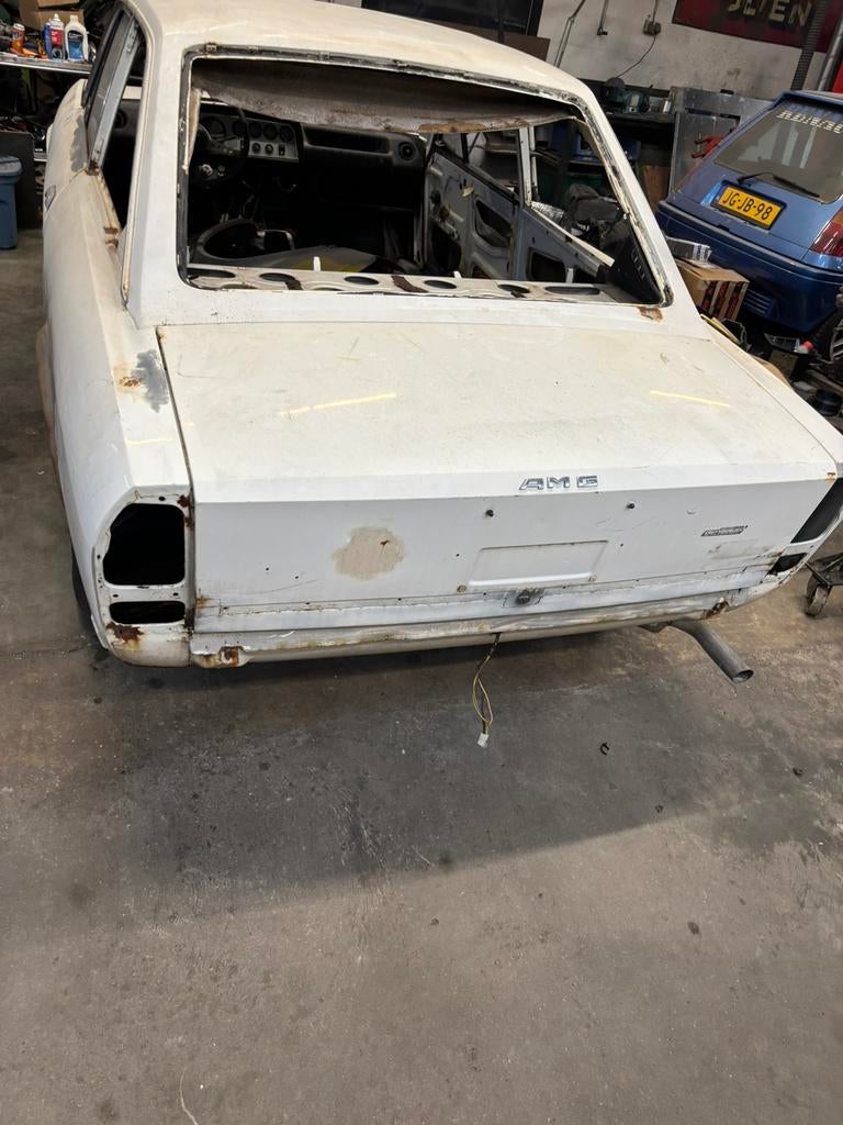 Fiat 124 sport coupe 1600 1972 met kenteken, Achterwielaandrijving, Zwart, 1600 cc, Wit