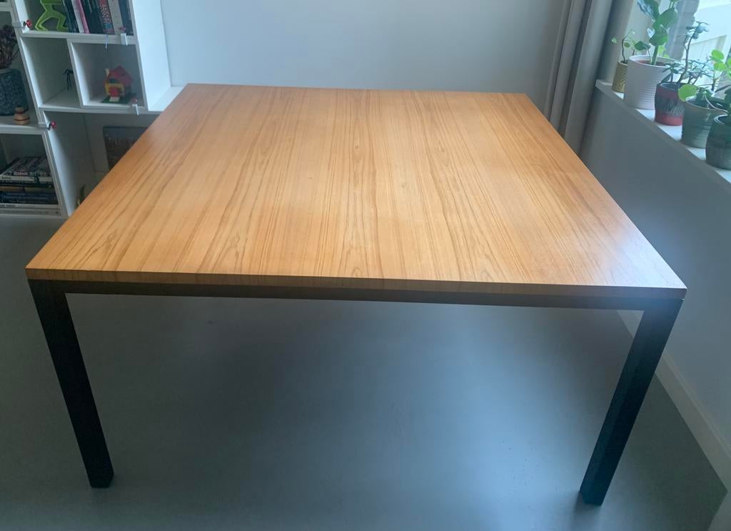 Vierkante design tafel 150 x 150 cm. Ramon Design Studio, Huis en Inrichting, Tafels | Eettafels, Gebruikt, 150 tot 200 cm, Vierkant