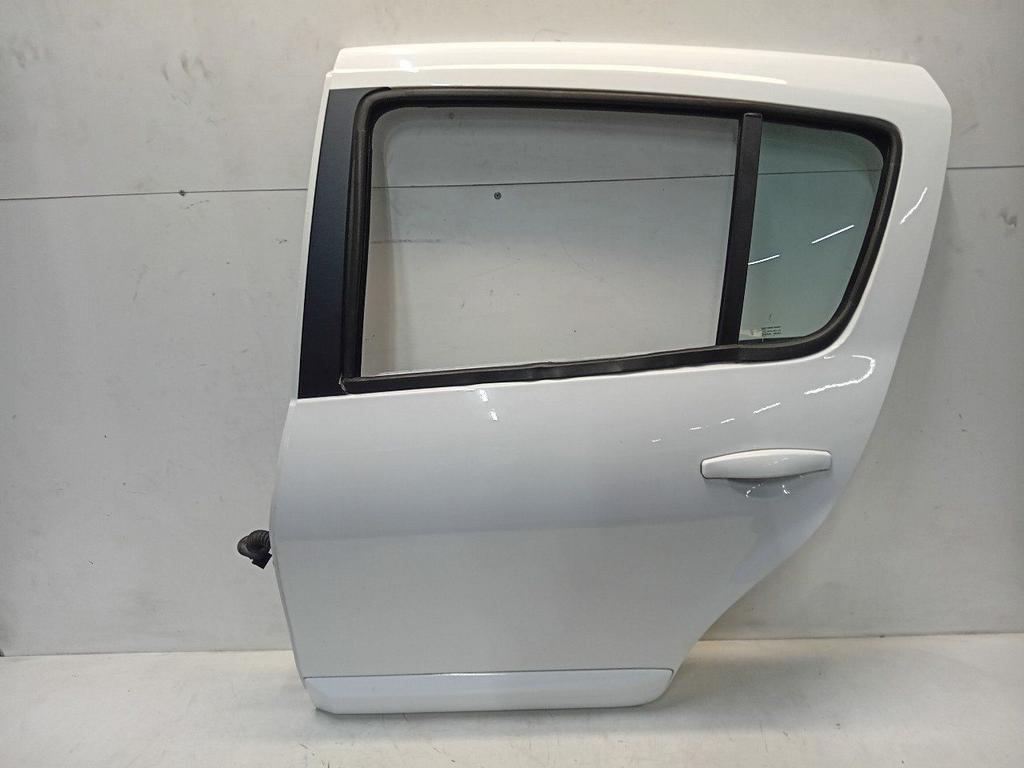 Portier links achter Dacia Sandero, Auto-onderdelen, Dacia, Onderdelen@venauto.nl, Van der Ven Autorecycling B.V., Gebruikt