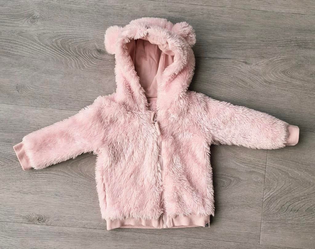 Roze fluffy jasje Z8 maat 68, Meisje, Z8, Ophalen of Verzenden, Zo goed als nieuw
