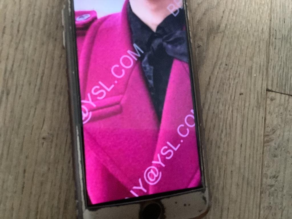 Yves Saint Laurent strikdas, Ophalen of Verzenden, Nieuw