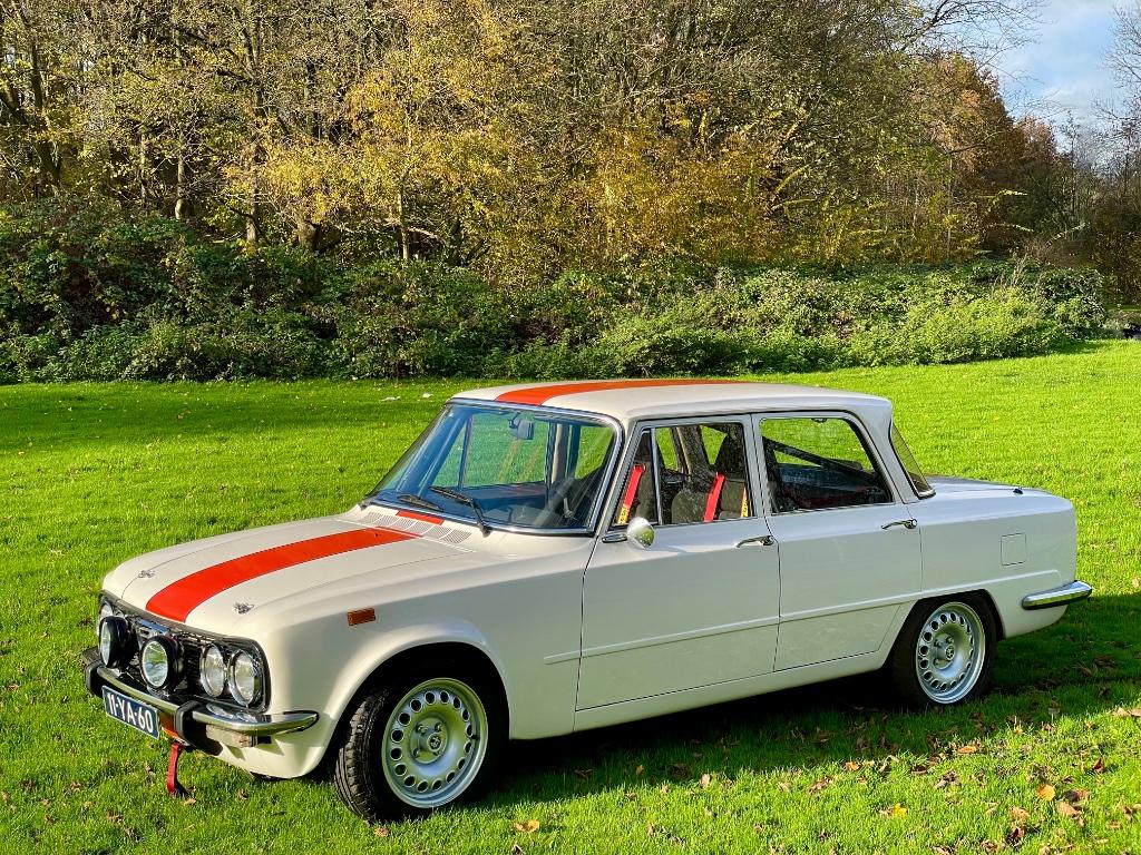 Supersnelle Giulia Nuova Super 2.0 L Rally top gerestaureerd, Auto's, 1025 kg, 4 cilinders, Wit, Handgeschakeld