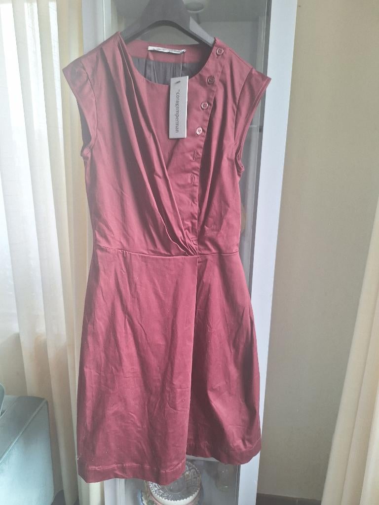 Nieuwe jurk Cora Kemperman bordeaux/ Burgundy rood M, Kleding | Dames, Maat 38/40 (M), Nieuw, Ophalen of Verzenden, Cora Kemperman