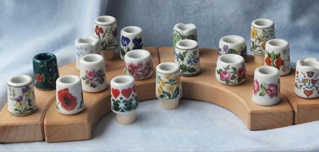 Jaarring steker Vrije School Seizoenstafel vaasje lente, Verzenden, Overige materialen, Minder dan 25 cm