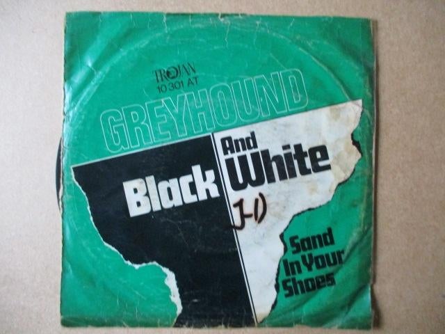 s2320 greyhound - black and white, Ophalen, Gebruikt, Overige genres, 7 inch