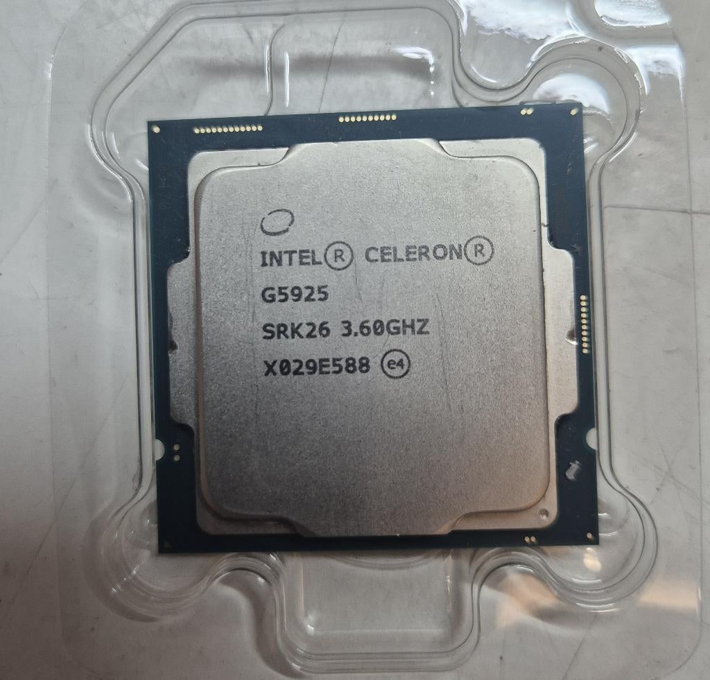 Intel Celeron Processor G5925 socket 1200, Computers en Software, Processors, Gebruikt, Ophalen of Verzenden, LGA 1200, 2-core