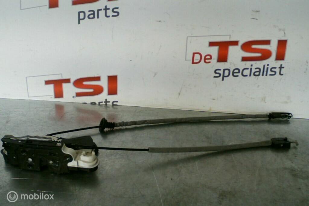 Deurslot mechaniek LV 2drs 5K1837015D​ VW Polo 6R Golf VI, Auto-onderdelen, Ophalen of Verzenden, Gebruikt, Volkswagen