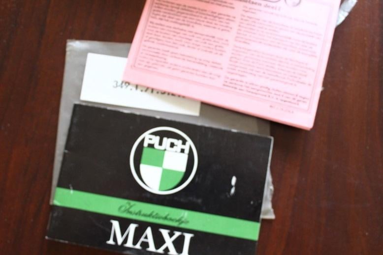Puch Maxi 1979 ? bromfiets instructie boekje garantie bewijs, Fietsen en Brommers, Handleidingen en Instructieboekjes, Ophalen of Verzenden