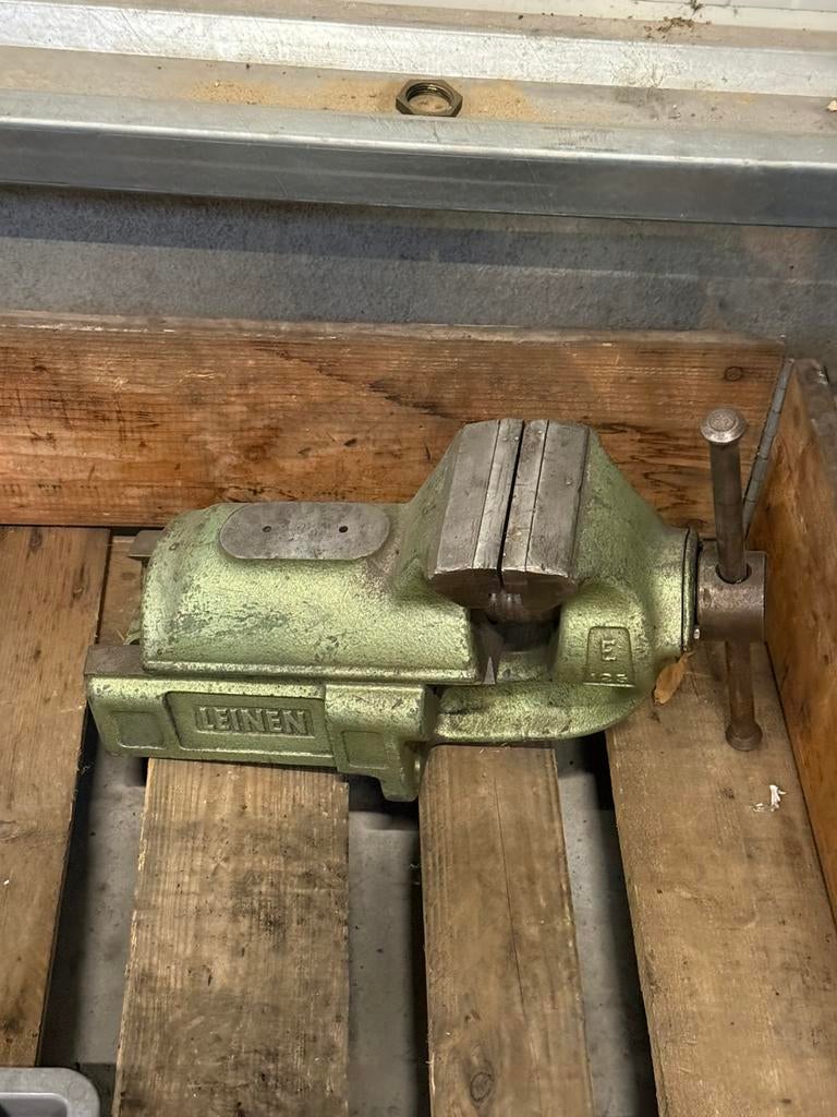 Leinen E 125 Bankschroef, Doe-het-zelf en Verbouw, Ophalen, Gebruikt, Leinen, Dimatech