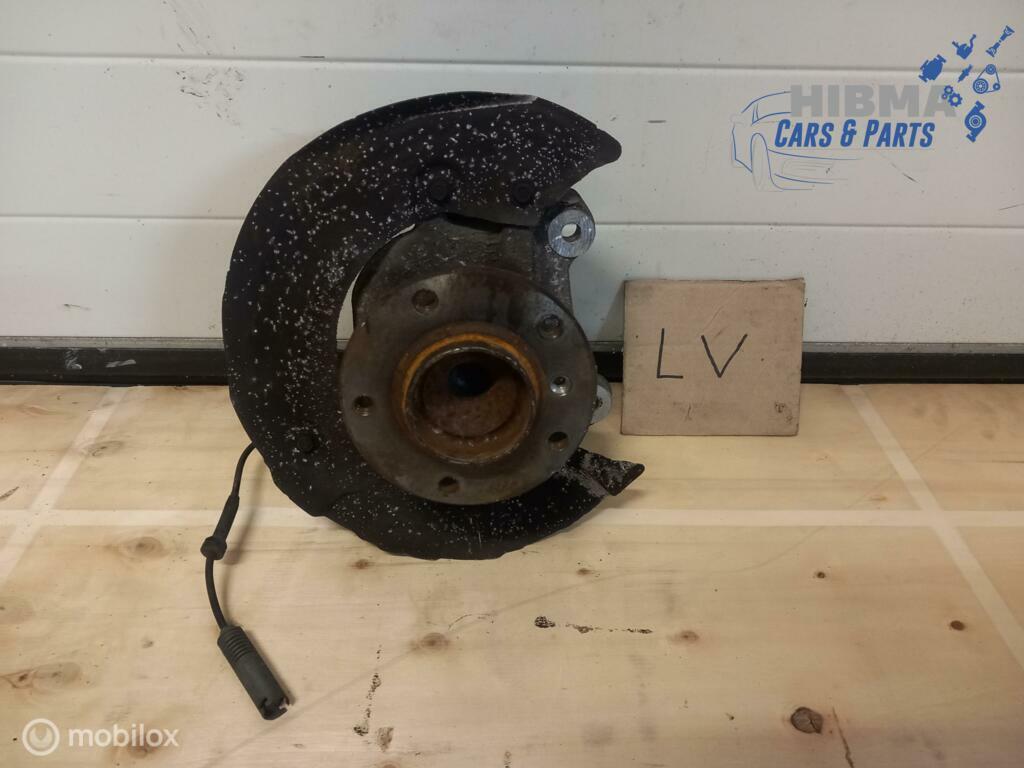 BMW 3-serie E90 / E91 Fusee Lichaam Links-Voor 6764443 05-12, Ophalen of Verzenden, Gebruikt