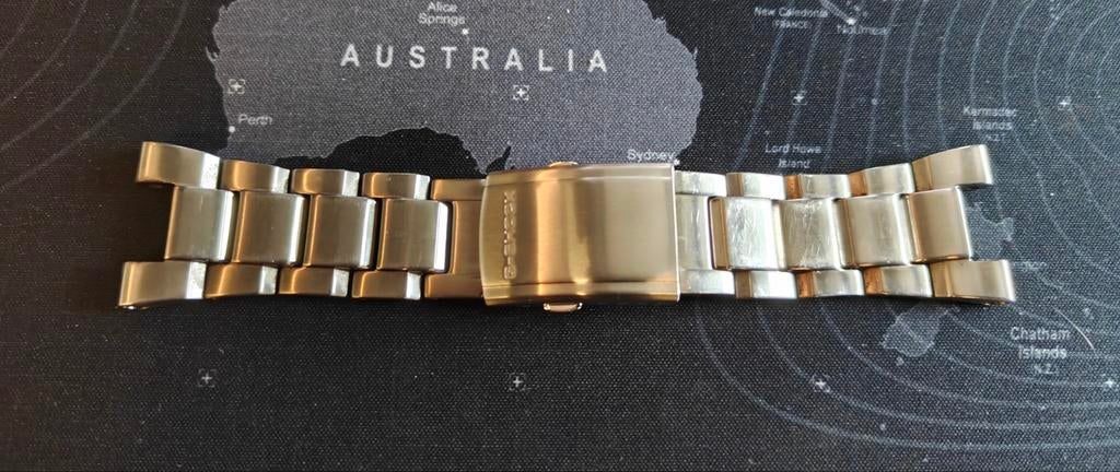 Origineel rvs bandje voor G shock B100, Ophalen of Verzenden, Zo goed als nieuw, Grijs, Android