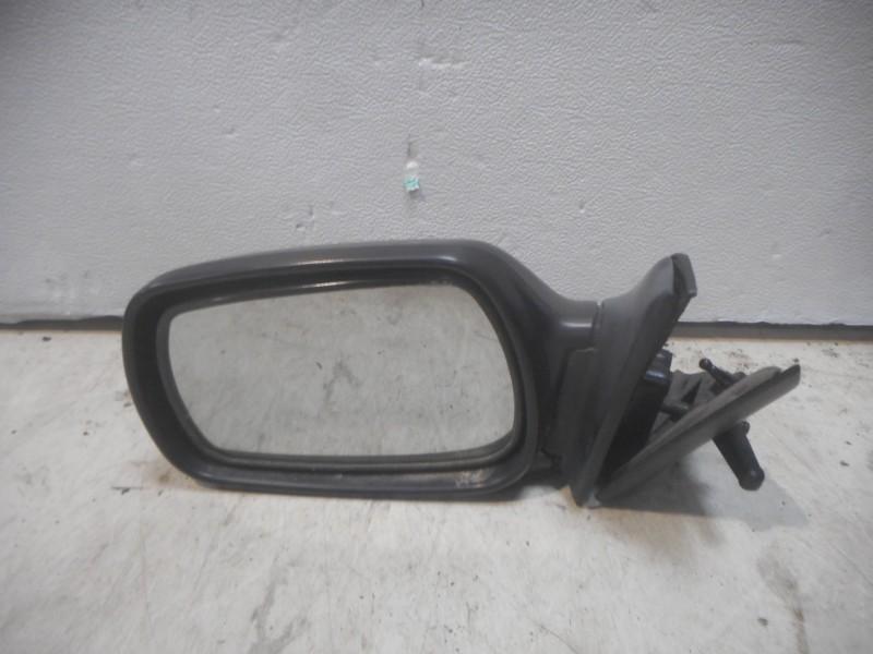 Spiegel Links Toyota Corolla (E9) (1987-08/1992-04), Gebruikt, Kundenbetreuung@toyota.de, Toyota-Allee 2, Köln 50858, , Duitsland