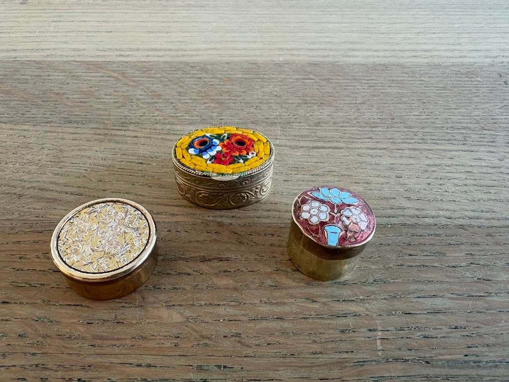 3 prachtige vintage pillendoosjes, Antiek en Kunst, Ophalen of Verzenden