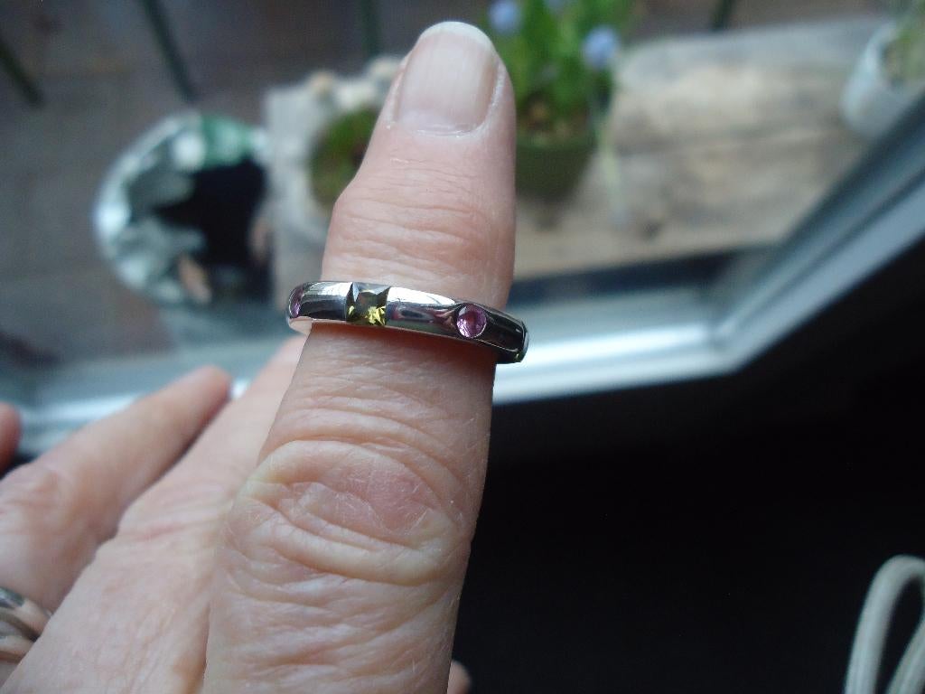 mooie echt zilveren ring tisento met gekleurd kristal mt 17, Met kristal, Ophalen of Verzenden, Zo goed als nieuw, 17 tot 18