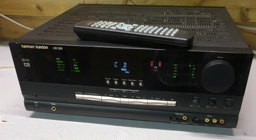 Harman kardon avr-3000 5.1 receiver + afstandsbed., Audio, Tv en Foto, Versterkers en Receivers, Ophalen of Verzenden, Gebruikt