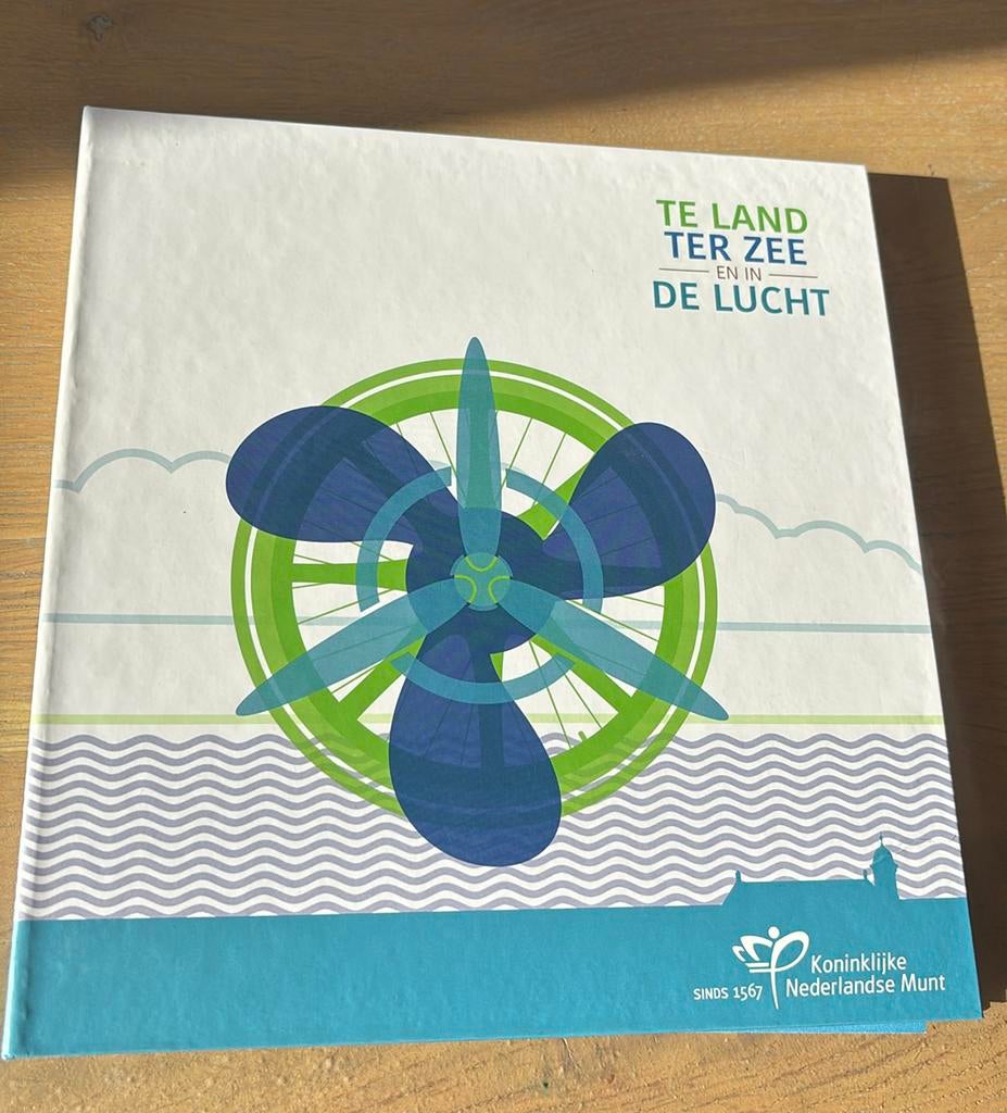 Coincard album KNM te land, ter zee en in de lucht, Ophalen of Verzenden, Nederland, Munten