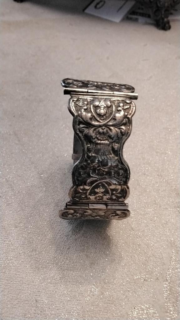 Zilveren armband., 4 bedels of meer, Ophalen of Verzenden, Zilver, Overige merken