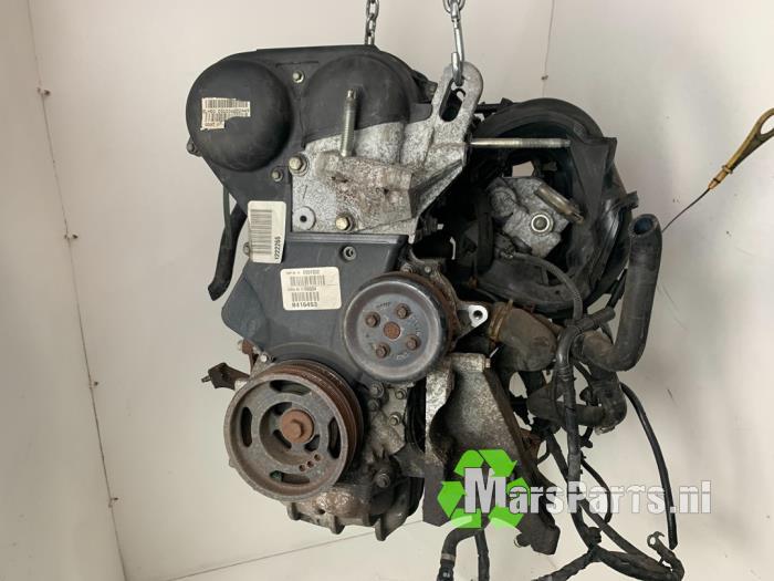 Motor van een Volvo S40, Gebruikt, -, -, 6 maanden garantie