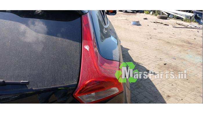 Achterlicht rechts van een Volvo V40, Auto-onderdelen, Gebruikt, -, -, Ophalen of Verzenden