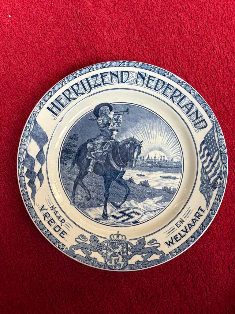 Herrijzend Nederland Bord, Antiek en Kunst, Ophalen of Verzenden