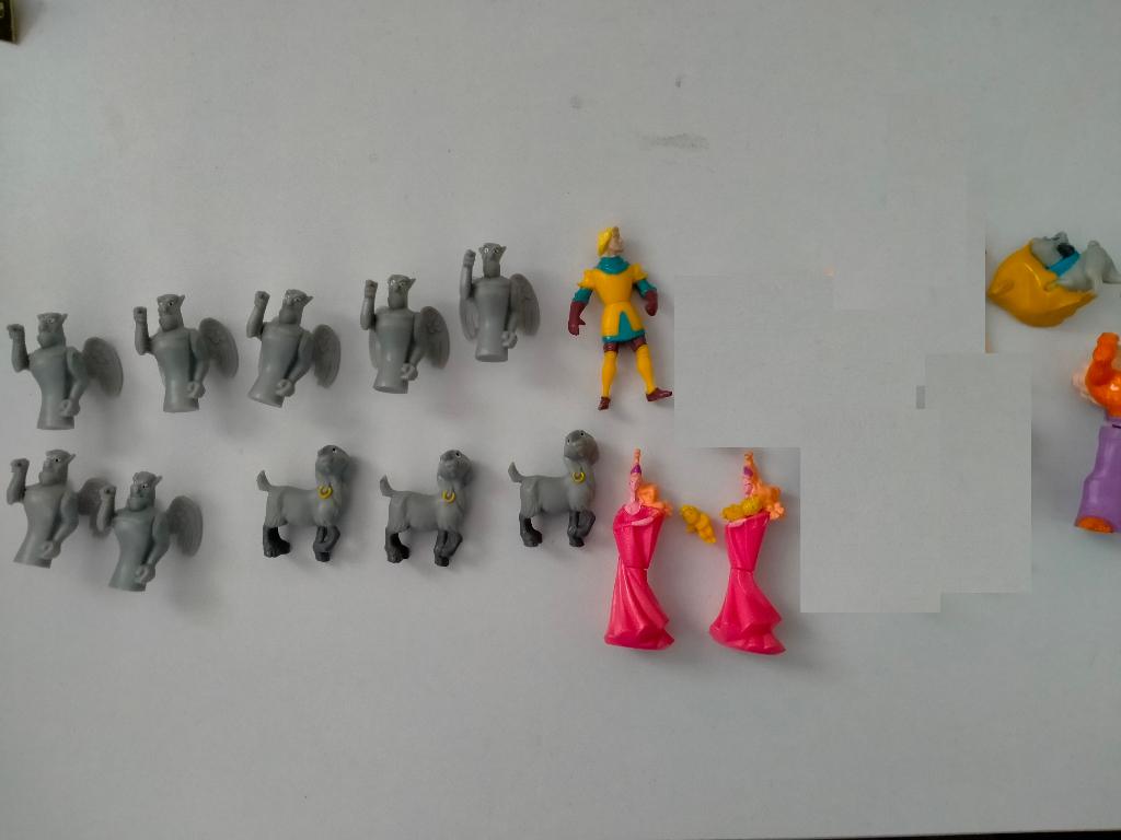 Klokkenluider Pocahontas Nestle figuren set Disney poppetjes, Ophalen of Verzenden, Gebruikt