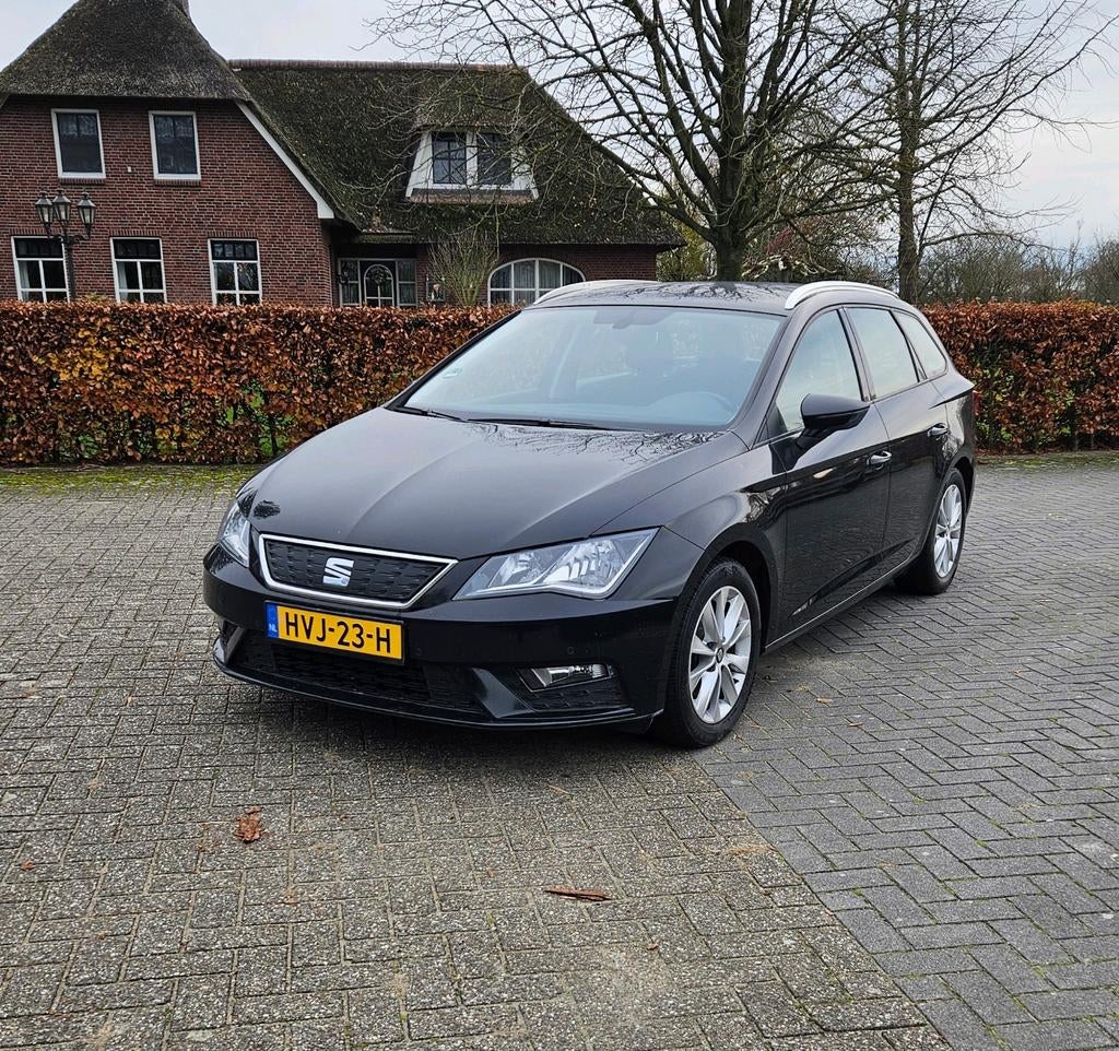 Seat Leon TSI 1.2, Auto's, Seat, Metallic lak, Zwart, Particulier, 3 cilinders