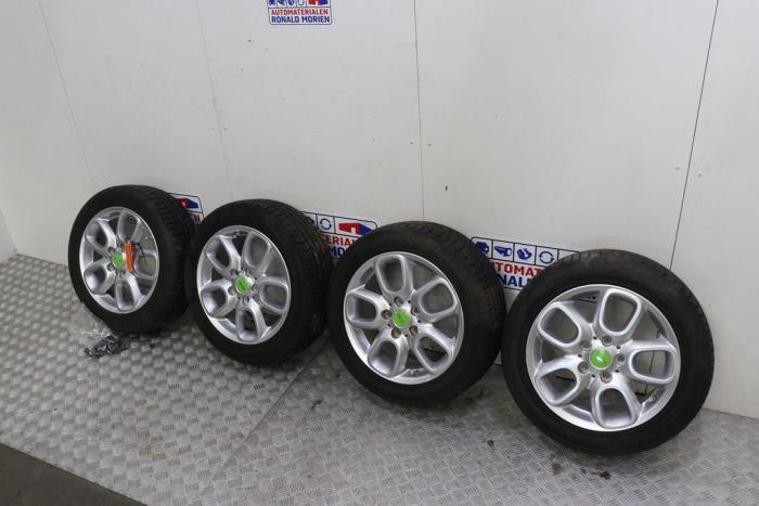 Velgen set + banden van een Mini Cooper S (Cooper S 02-), 12 maanden garantie, Gebruikt, -, -
