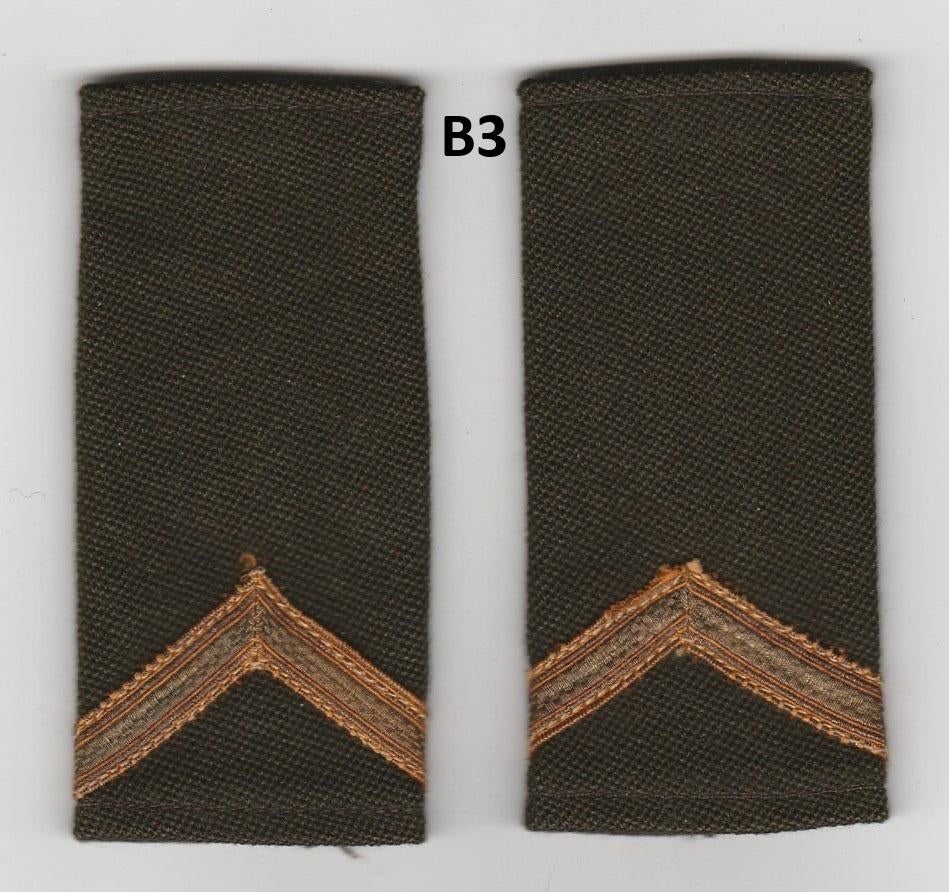 Set rangen epauletten Sergeant (B3), Ophalen of Verzenden, Landmacht, Nederland, Embleem of Badge