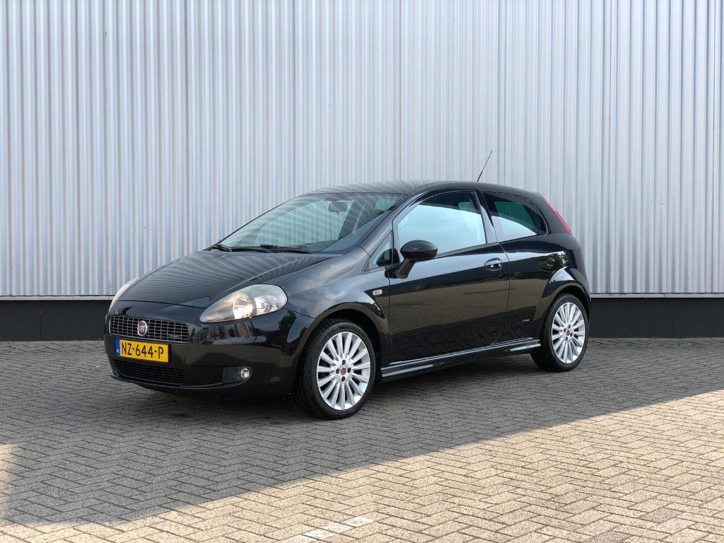 Fiat Punto 1.4 Racing 16V 3DR | 2008 | Zwart | Nieuwe APK, Voorwielaandrijving, Stof, Zwart, Zwart