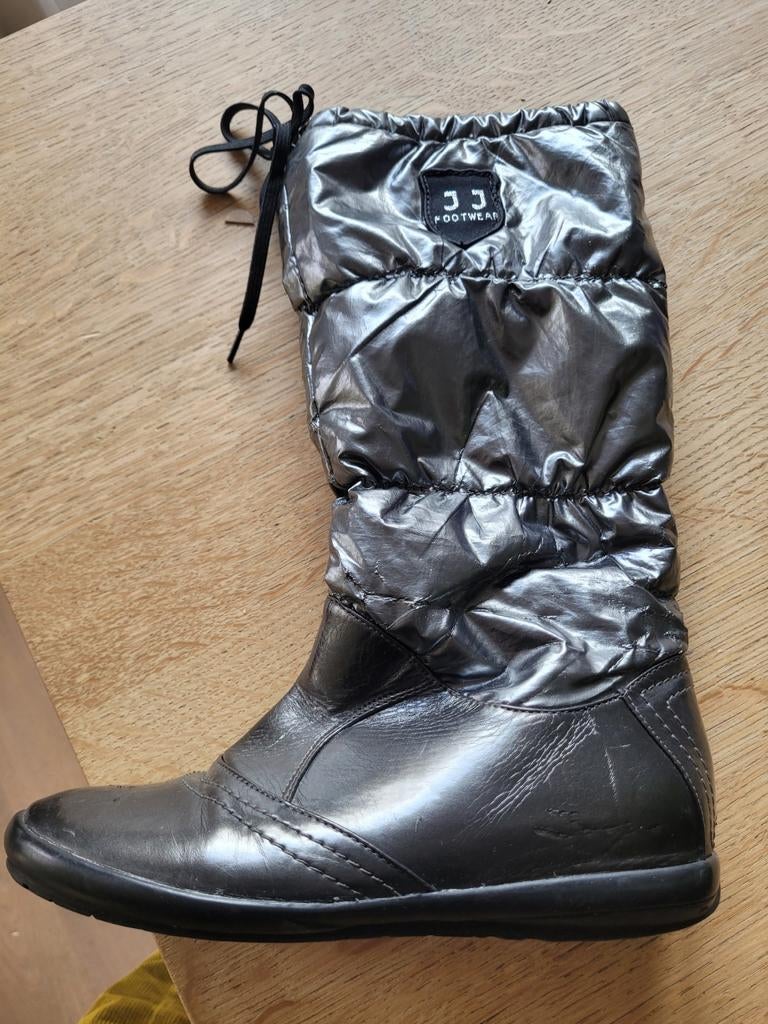 JJ antraciet laarzen.  39, Kleding | Dames, Schoenen, Ophalen of Verzenden, Zo goed als nieuw, Grijs, Hoge laarzen