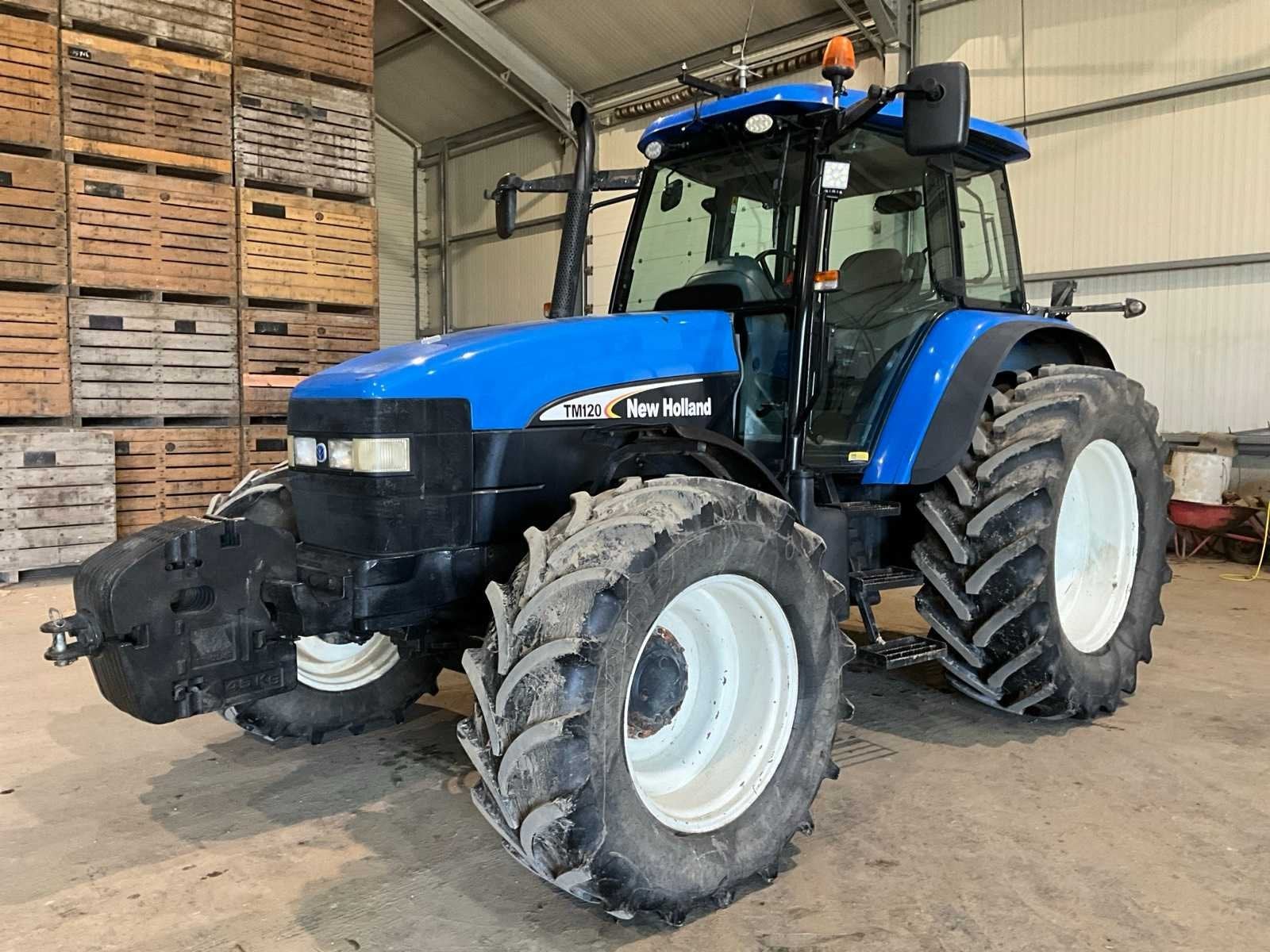 2002 New Holland TM120 Vierwielaangedreven landbouwtractor, Gebruikt, New Holland