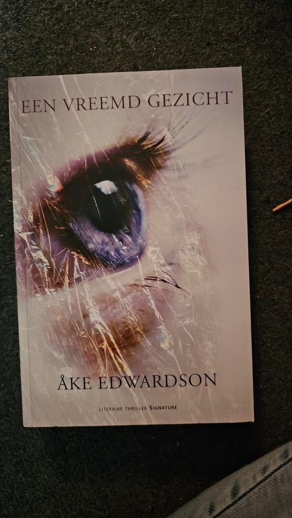 Åke Edwardson - Een vreemd gezicht, Ophalen of Verzenden, Zo goed als nieuw, Åke Edwardson