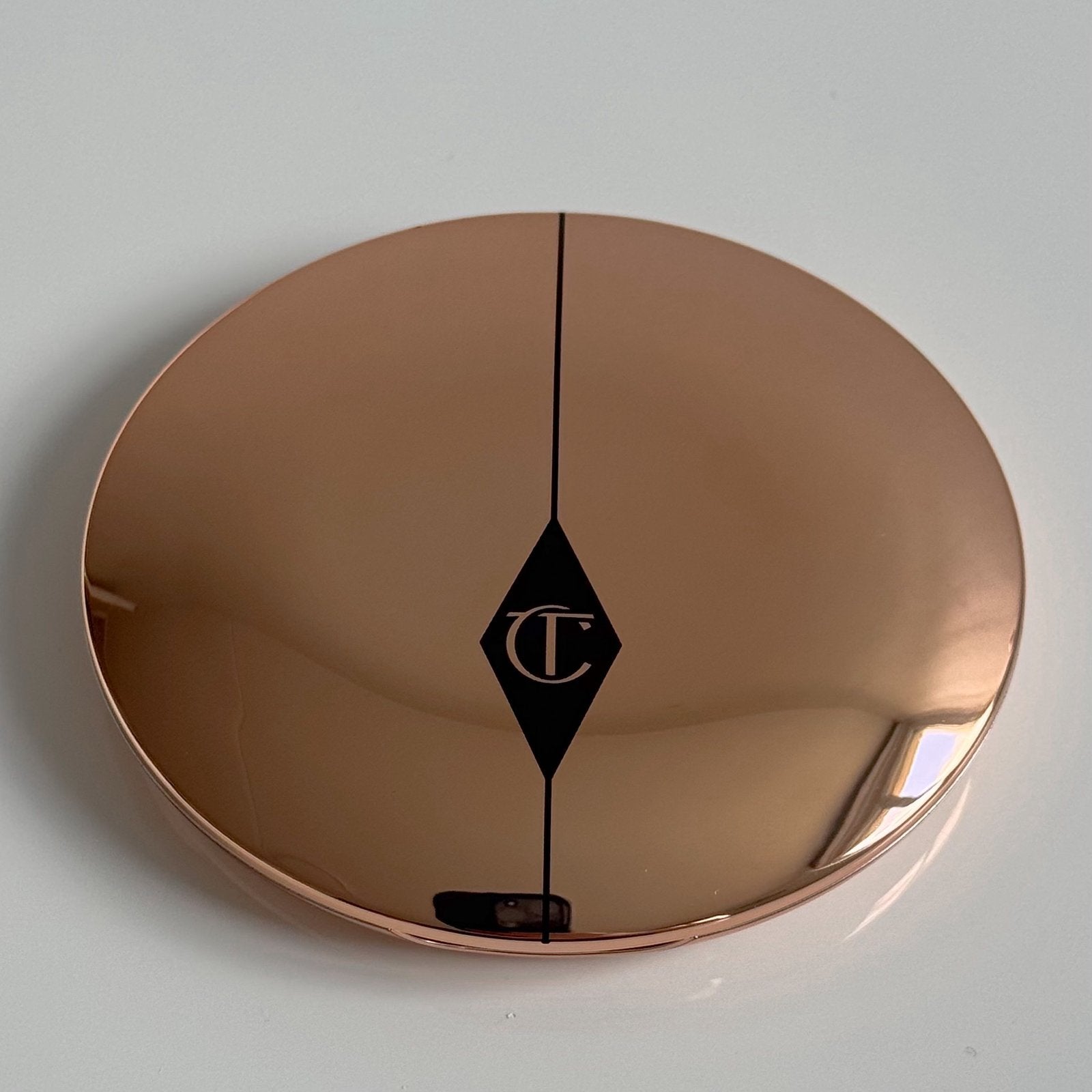 Charlotte Tilbury Airbrush Flawless Finish Powder in 1 Fair, Verzenden, Zo goed als nieuw, Gehele gezicht, Make-up