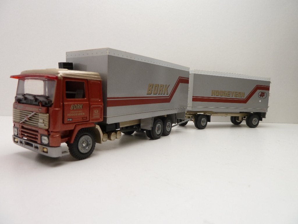 Volvo F12  '' Bork Hoogeveen ''  Tekno, Ophalen of Verzenden, Zo goed als nieuw, Bus of Vrachtwagen, Tekno