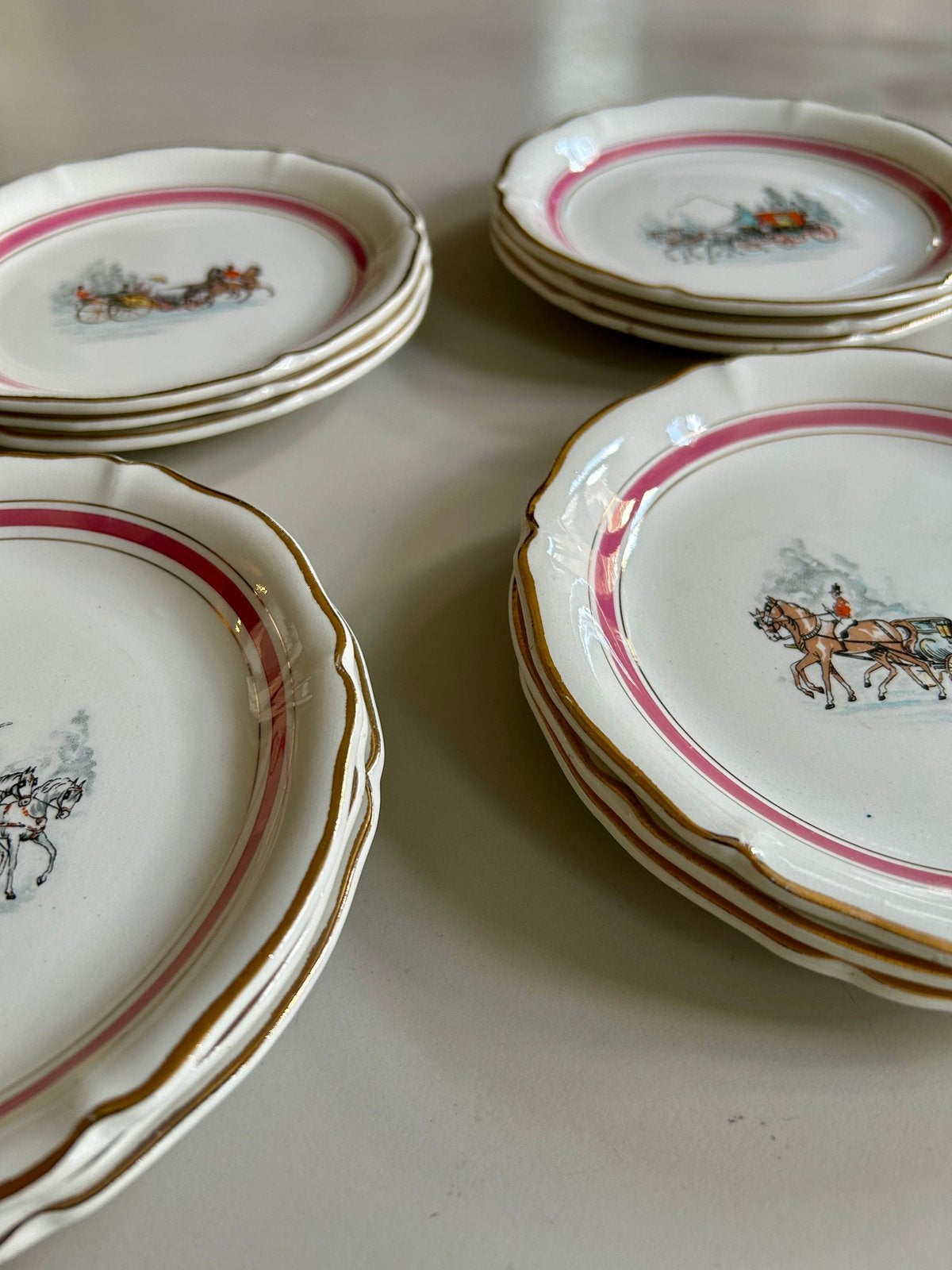 Taart of dessert bordjes 12 st, Ceranord St. Amand, Antiek en Kunst, Ophalen