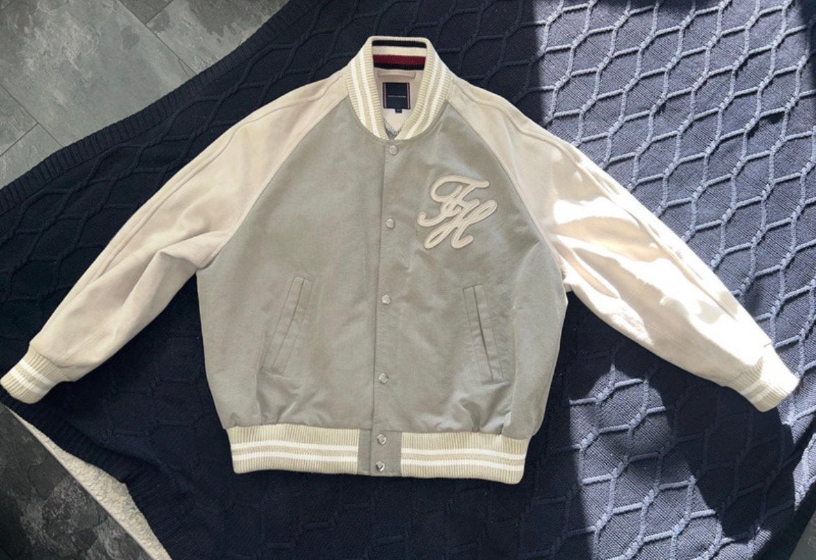 Tommy Hilfiger Suede Varsity Bomber Jacket, Ophalen, Zo goed als nieuw