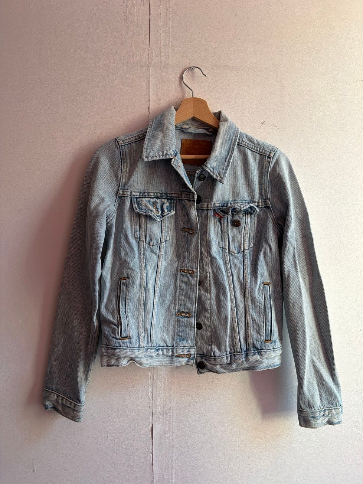 Levi's spijkerjasje maat XS, Ophalen of Verzenden, Zo goed als nieuw, Maat 34 (XS) of kleiner, Blauw