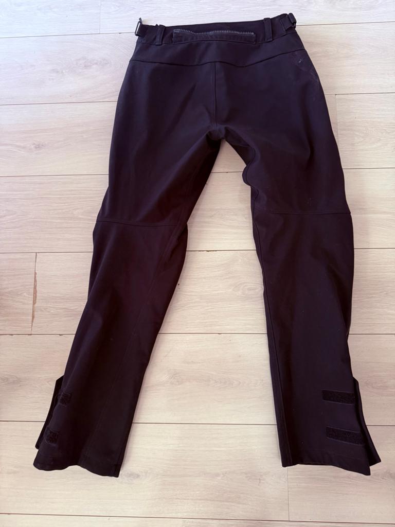 REV'IT! Dames Motorbroek Maat 40 - Zo goed als nieuw, Kleding | Dames, Broeken en Pantalons, Maat 38/40 (M), Zwart, Ophalen of Verzenden