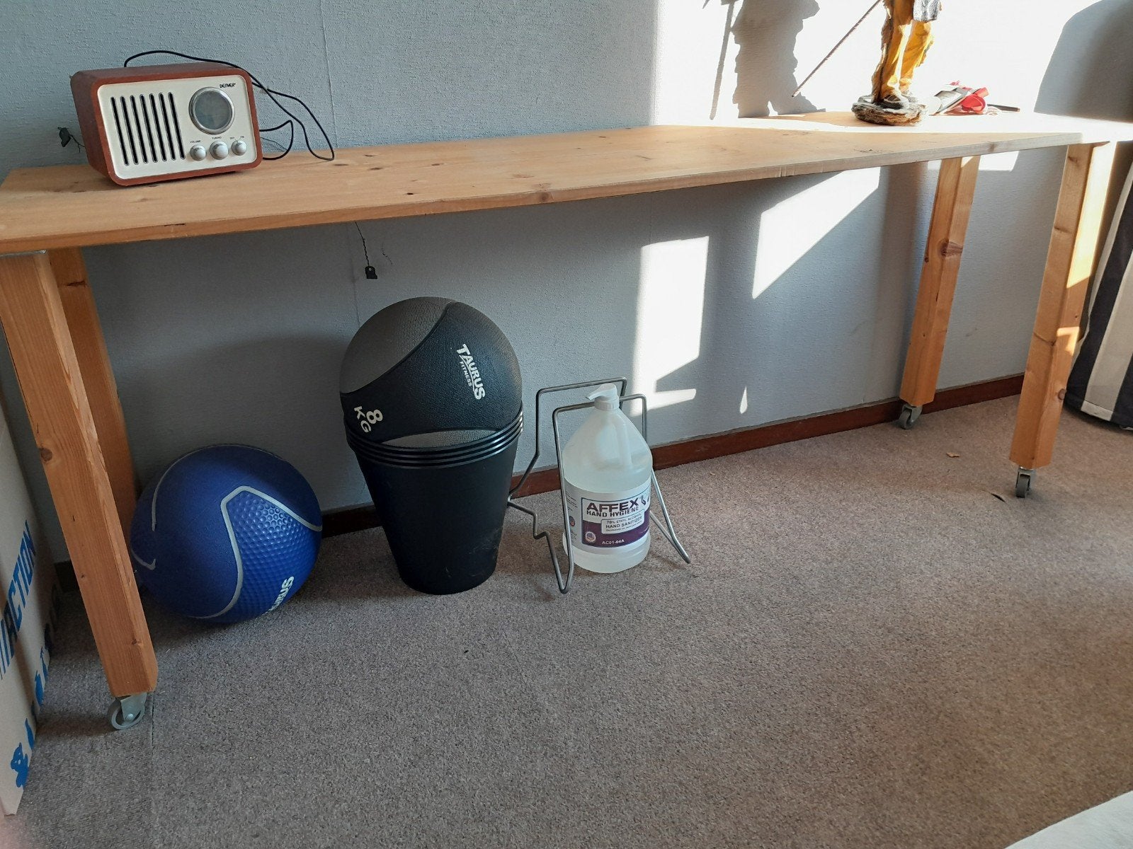 Rolbare bijzettafel/bureau voor bed (140 cm breed), Ophalen, Gebruikt, 100 tot 150 cm, Rechthoekig