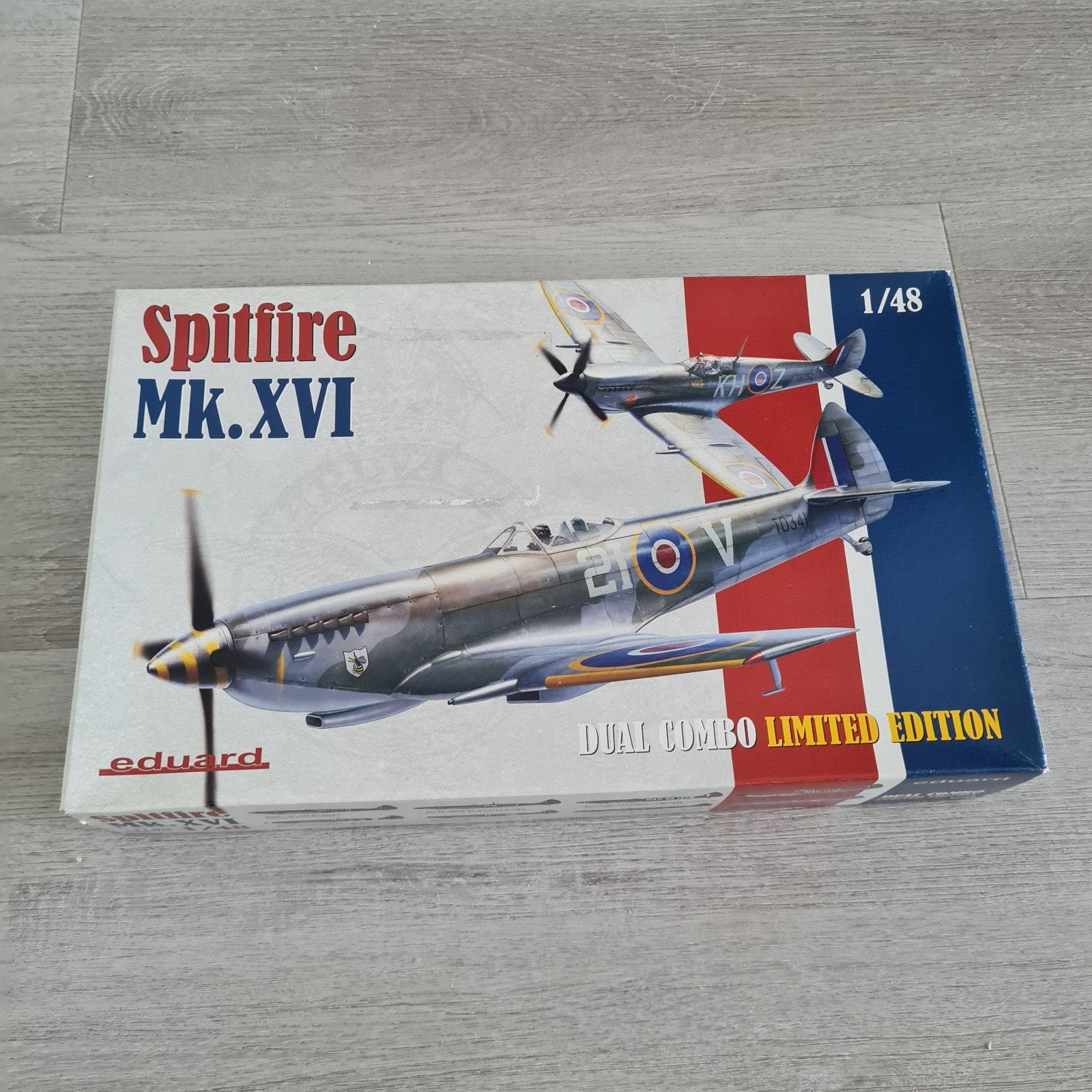 Eduard 1:48 Spitfire MK.XVI Dual Combo Limited Edition, Overige merken, Nieuw, Ophalen of Verzenden, Groter dan 1:72