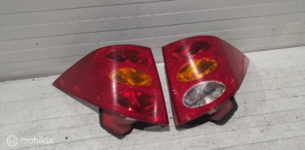 Achterlicht Peugeot 1007, Gebruikt, Ophalen of Verzenden