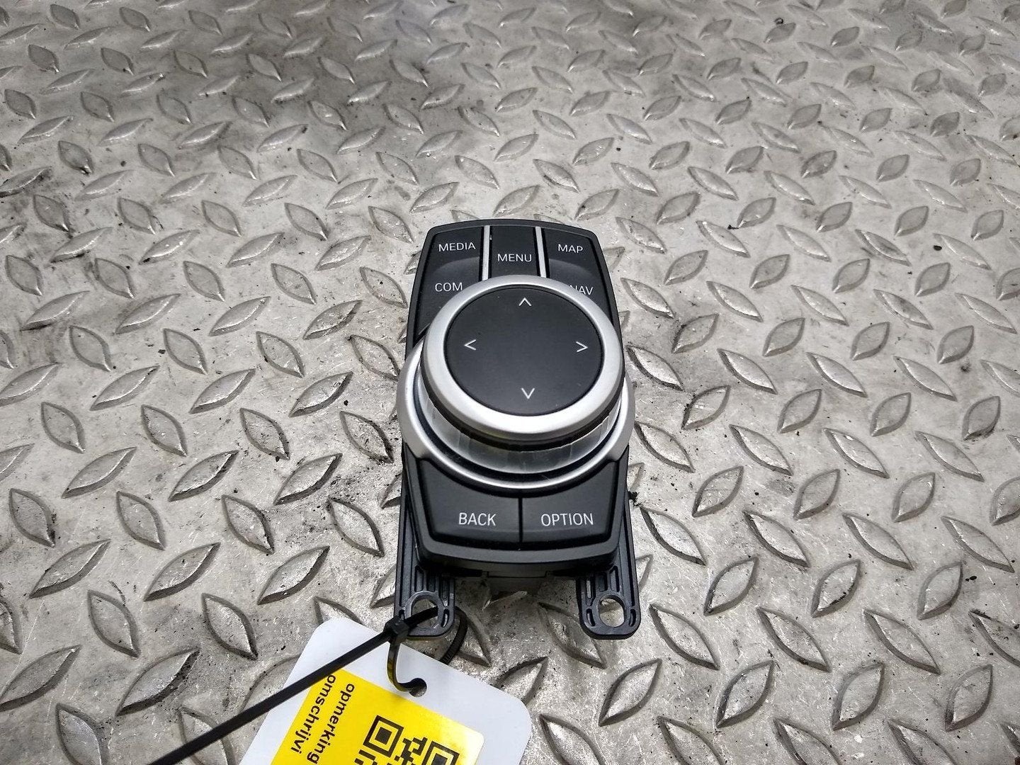 BMW 2 SERIES SCHAKELAAR MULTIFUNCTIONEEL COMPUTER 6582949006, Ophalen of Verzenden, Gebruikt, ARN erkend