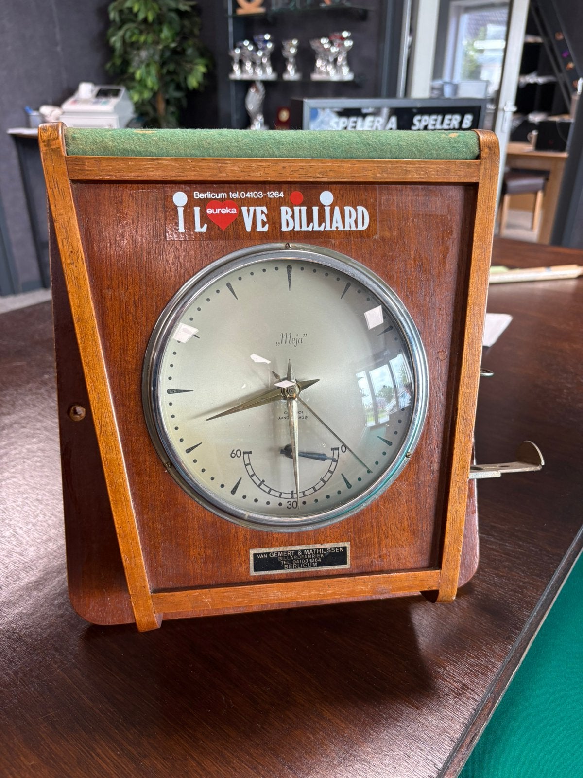 Vintage biljartklok, Overige typen, Ophalen of Verzenden, Middenweg 598 te Heerhugowaard, Dirk Snip Biljarts