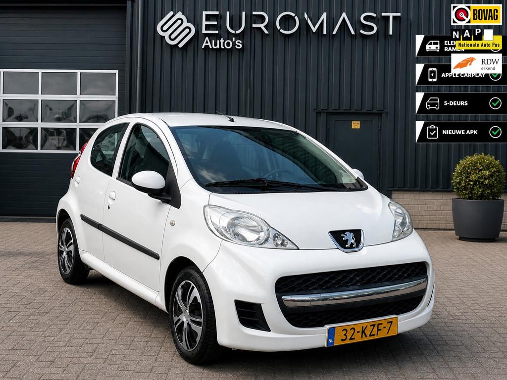 Peugeot 107 GERESERVEERD!, Voorwielaandrijving, Stof, Gebruikt, 4 stoelen