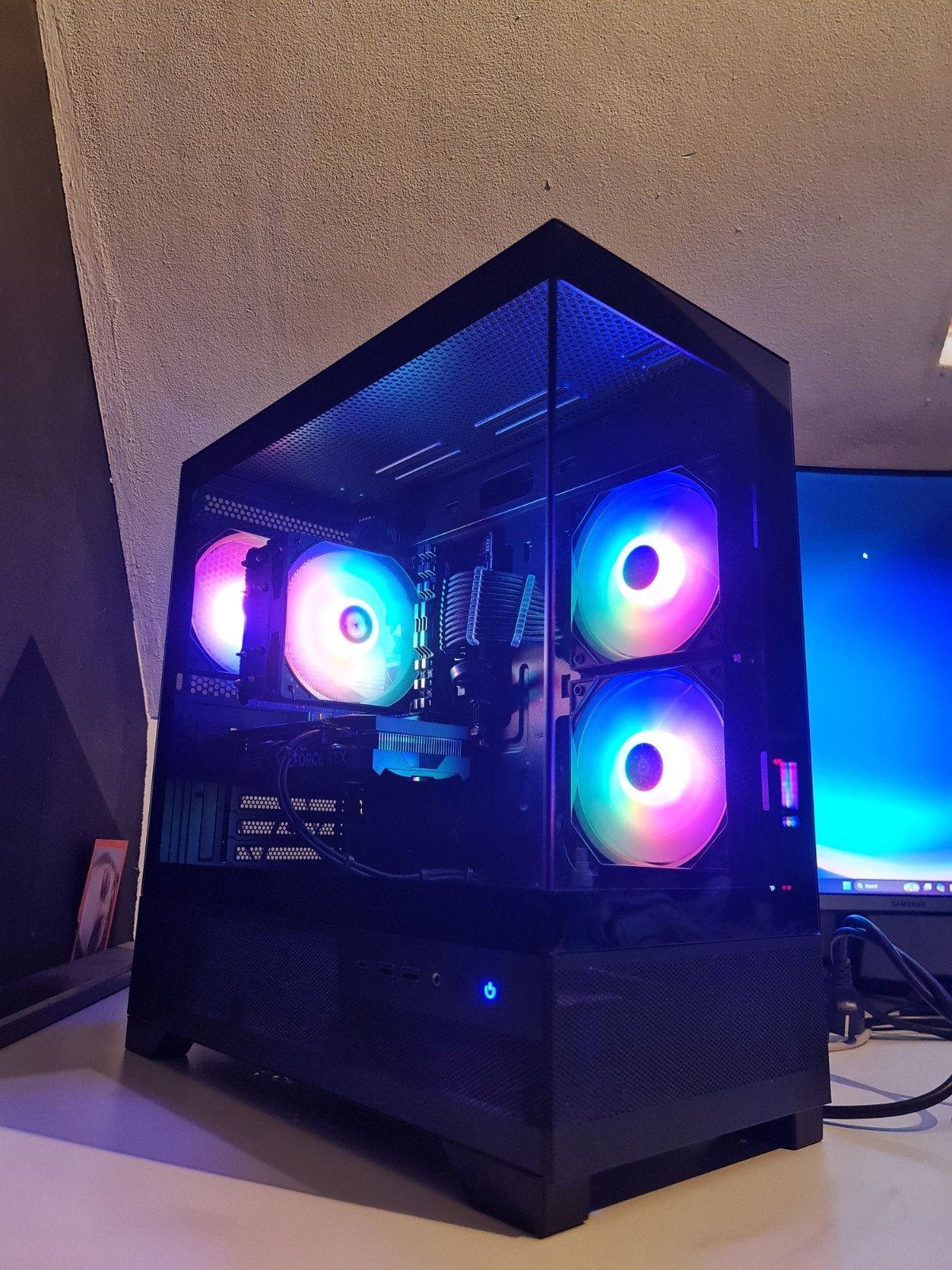 Gaming PC RTX 4060 - i5 9400F - 16gb ram - 500gb m.2 ssd