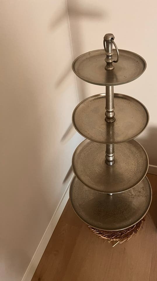 Grote etagere, 120 cm hoog, perfecte staat, Ophalen, Zo goed als nieuw, Etagère, Metaal