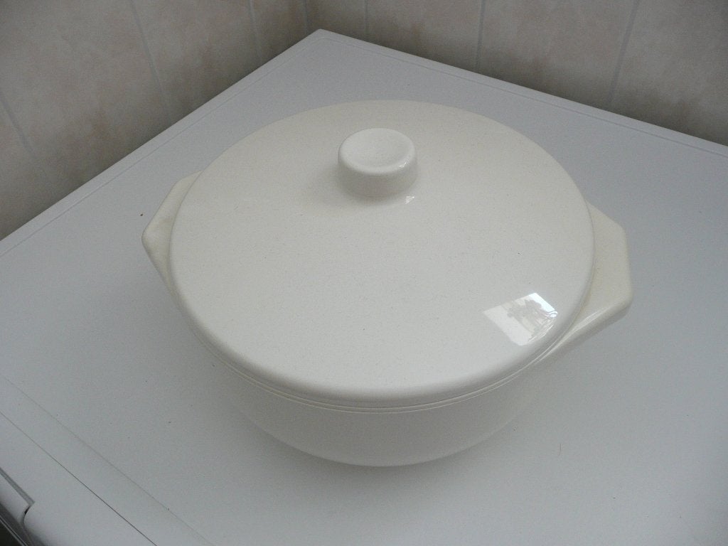 warmhoud schaal/ Isolier terrine, Huis en Inrichting, Ophalen, Zo goed als nieuw