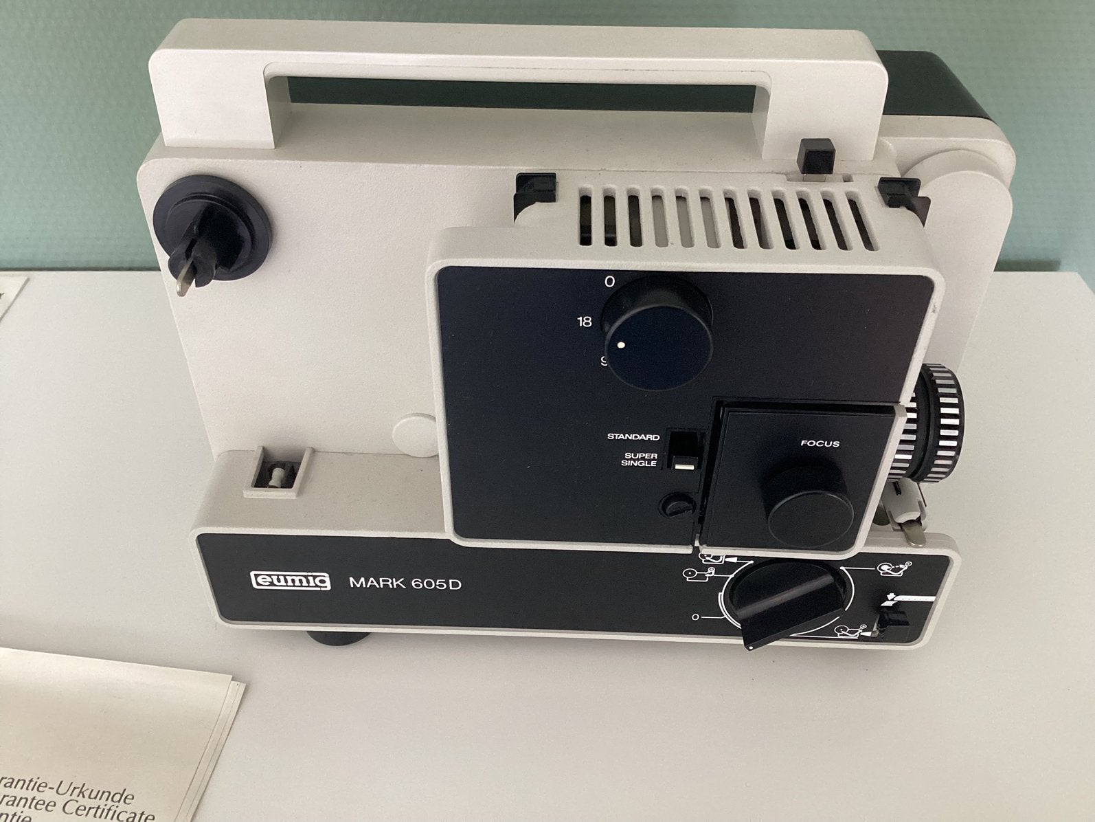 Filmprojector Eumig Mark 605D, Ophalen, 1960 tot 1980, Projector